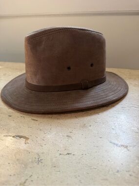 Vintage Henschel Hatquarters USA Chocolate Leather Suede Cowboy Outback Hat MD